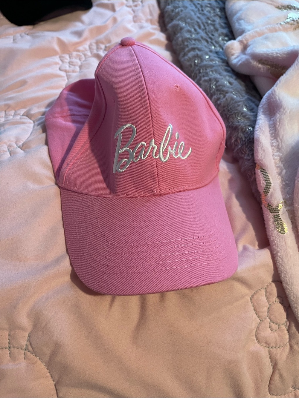Juicy Couture Pink 'Barbie' hat bundle - Picture 10 of 12